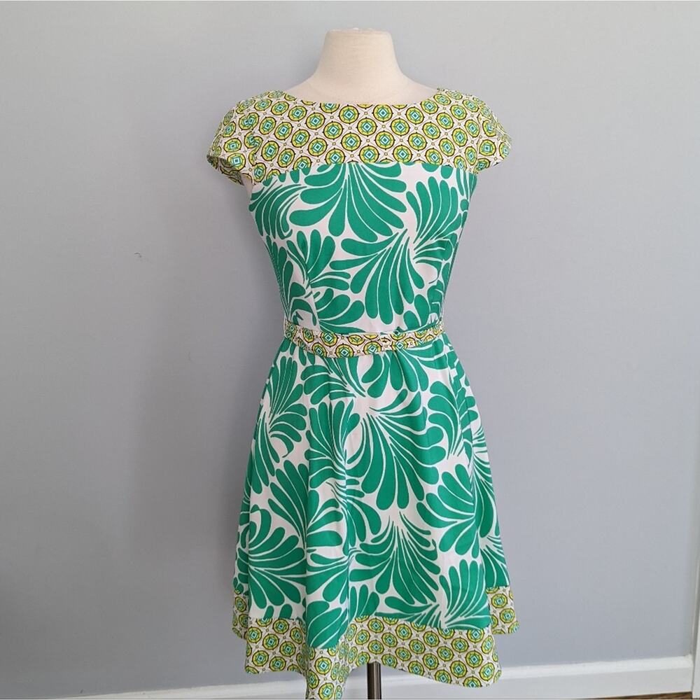 Women's Retro Aline Dress Green 1950s 1970s Yellow Dressbarn Size 4 fits 6  8